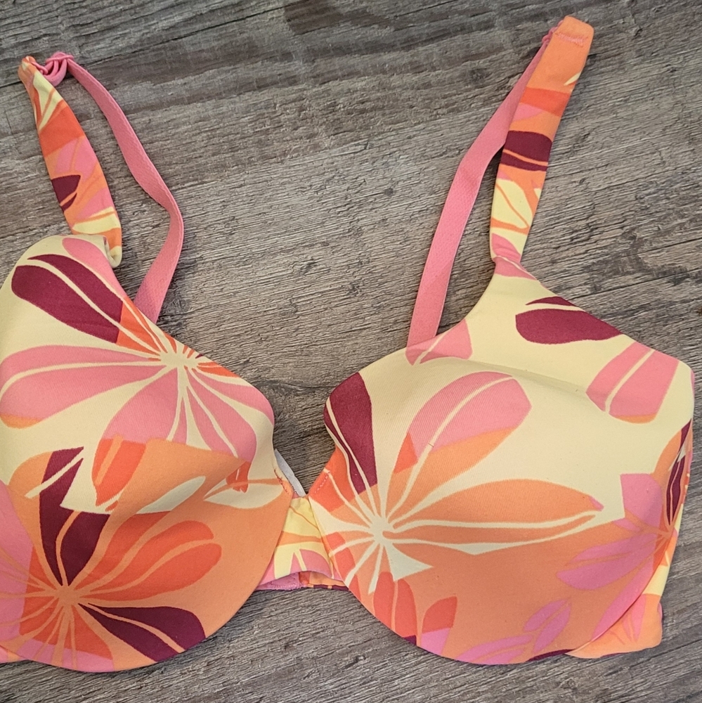 Body by Victoria 36D bra